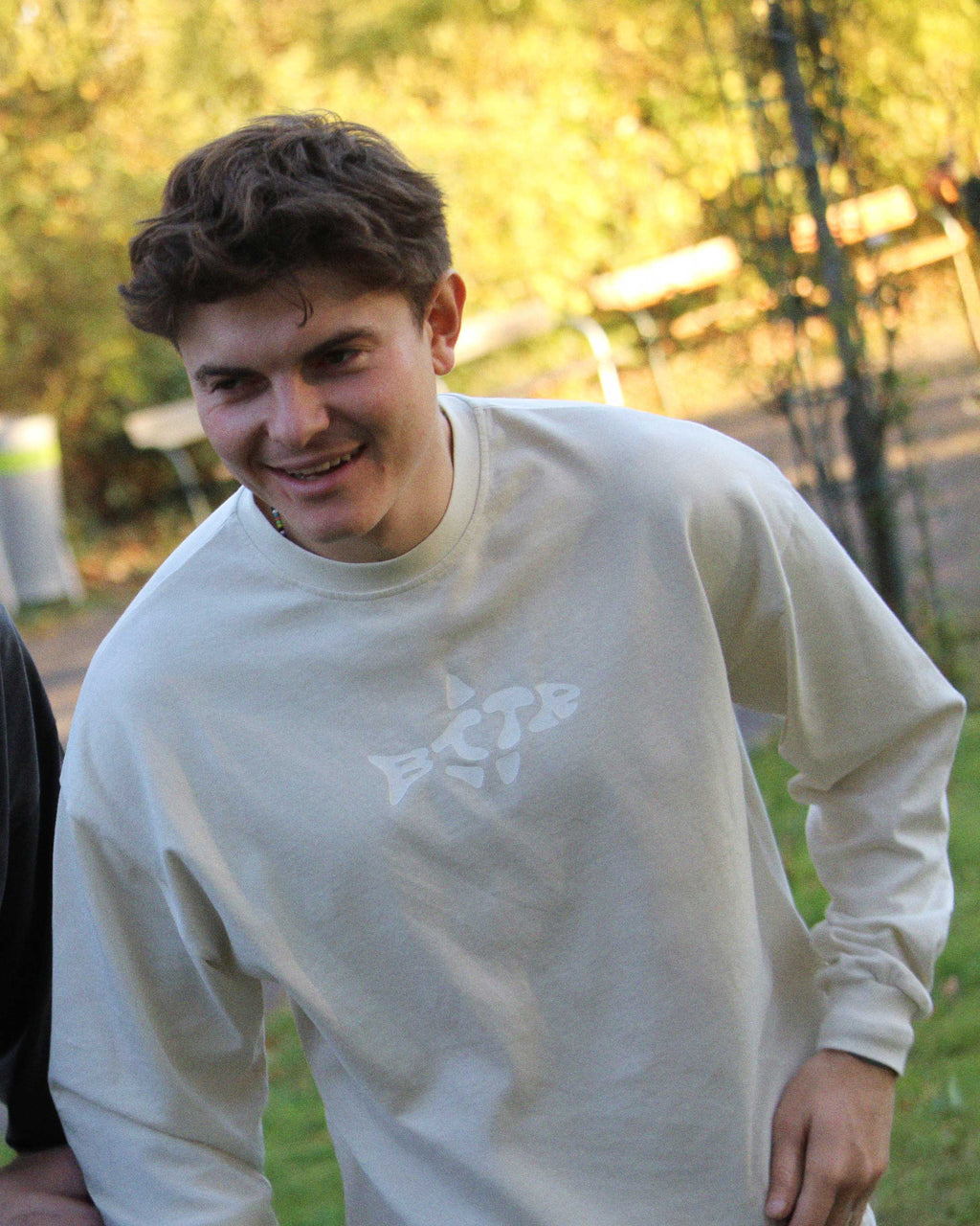 Oversized Long-Sleeve White